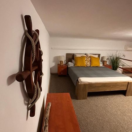 Goldcentral Apartment Danube بودابست المظهر الخارجي الصورة