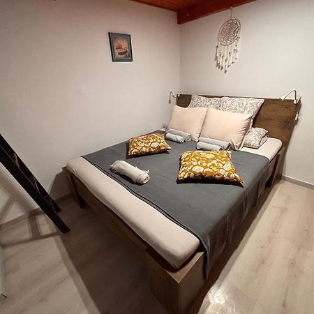 Goldcentral Apartment Danube بودابست المظهر الخارجي الصورة